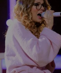 Taylor Swift Bathrobe