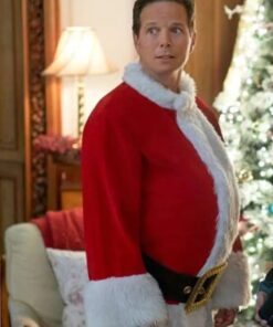 Scott-Wolf-A-Merry-Scottish-Christmas-Santa-Claus-Coat-2