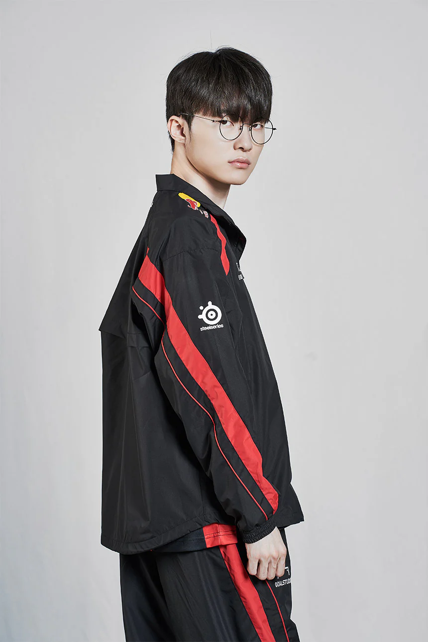 2024 T1 Uniform Jacket - Image 5